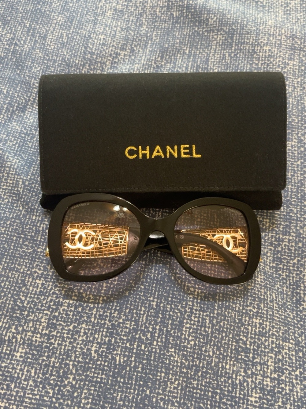 CHANEL 5531 Black Gold CC Butterfly Sunglasses w/ Case Authentic